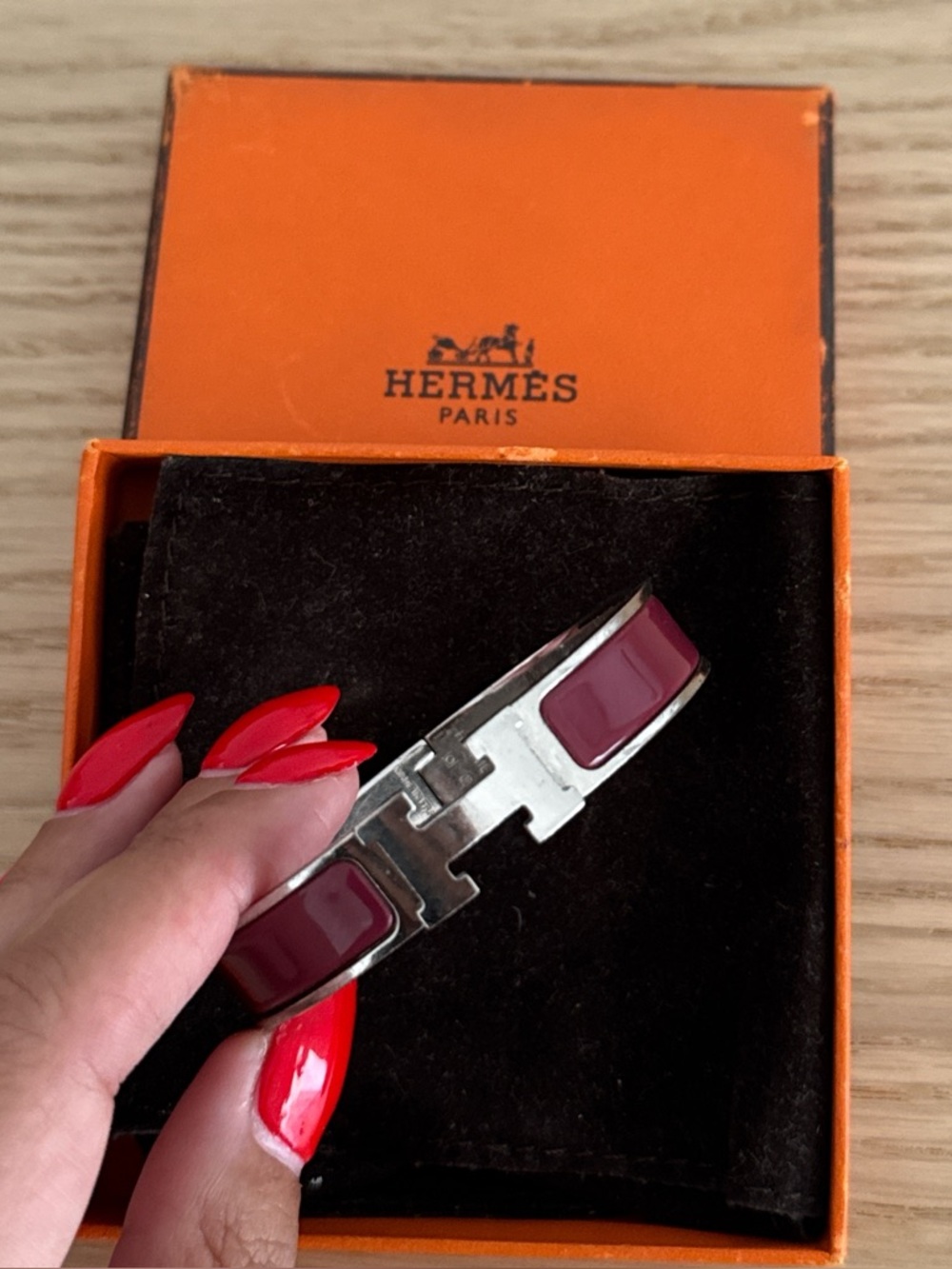 Hermes Enamel Narrow Clic HH Bracelet - Picture 2 of 5